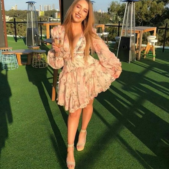 🌸🌸Felicity Mini Ruffle Dress🌸 - Picture 5 of 9